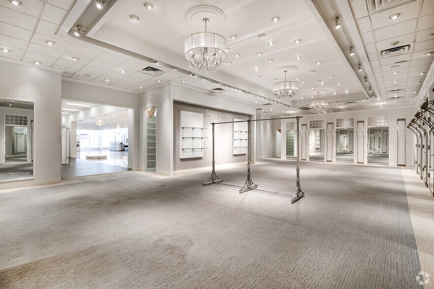 More Photos Of 1260-1270 S La Cienega Blvd, Los Angeles Unknown For Lease