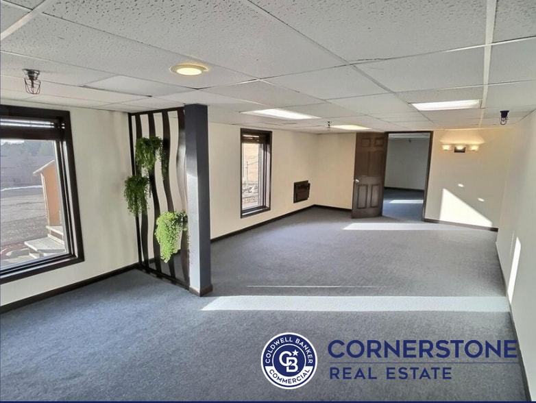 More Photos Of 330 S Walsh Dr, Casper Medical For Lease