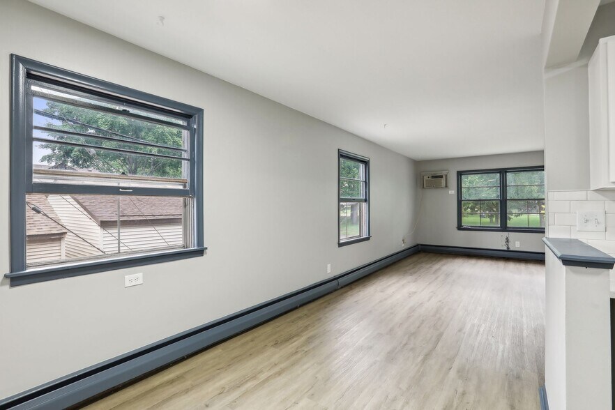 More Photos Of 3606 E 34th St, Minneapolis Apartments For Sale