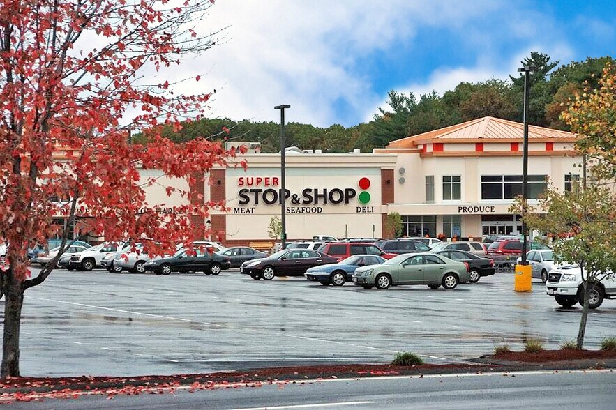 More Photos Of 10 Technology Dr, Hudson Unknown For Lease