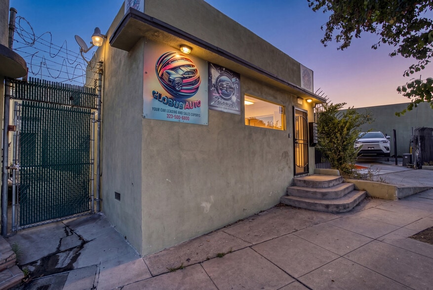 More Photos Of 7151-7157 Foothill Blvd, Tujunga Auto Repair For Sale