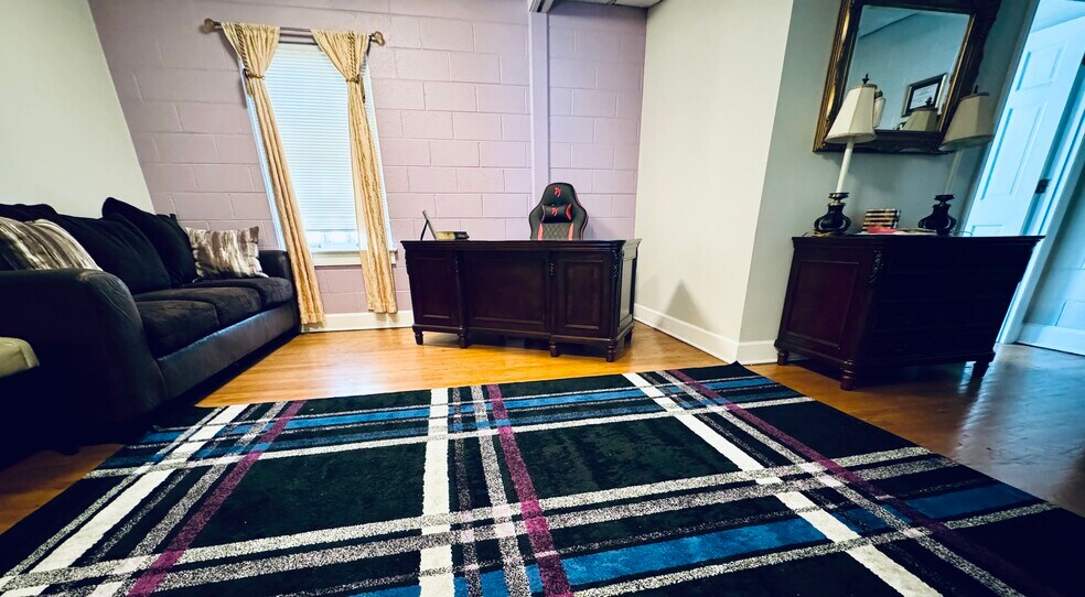 More Photos Of 2340 Rossville Blvd, Chattanooga Religious Facility For Lease