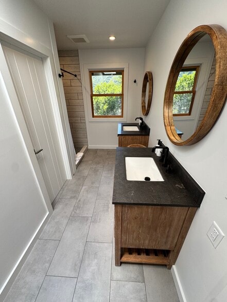 More Photos Of 102 W Carmel Valley Rd, Carmel Valley Hotel For Sale