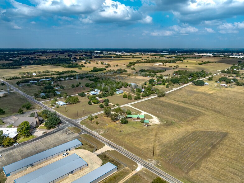 More Photos Of 1441 Salem Rd, Brenham Specialty For Sale