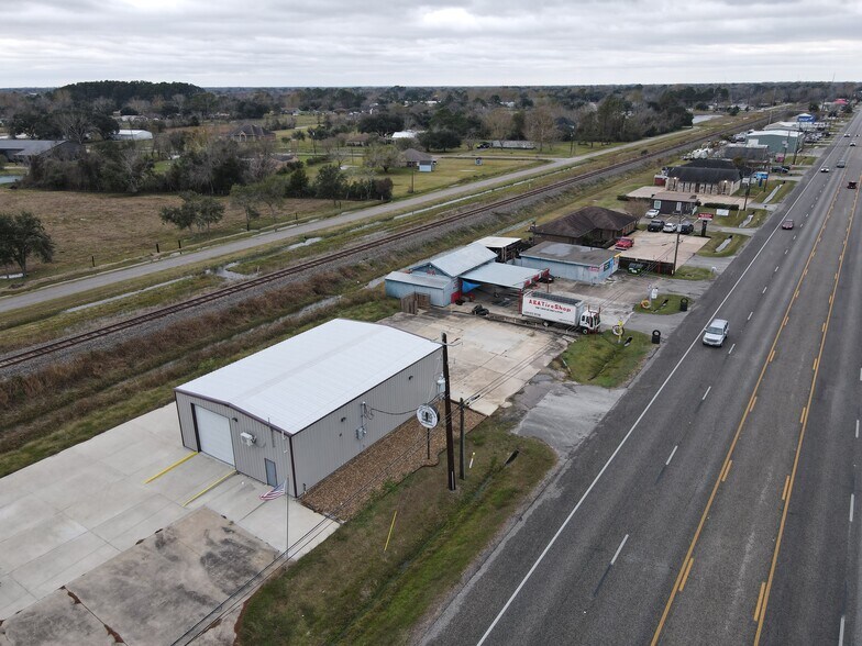 More Photos Of 13111 Highway 6, Santa Fe Freestanding For Sale