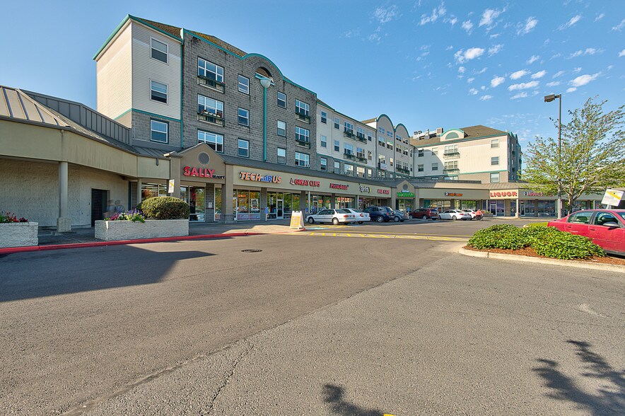 More Photos Of 11930 NE Glisan St, Portland Unknown For Lease