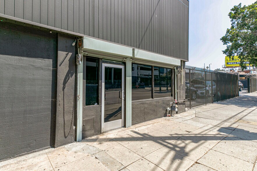 More Photos Of 4605–4619 W Pico Boulevard, Los Angeles Auto Repair For Sale