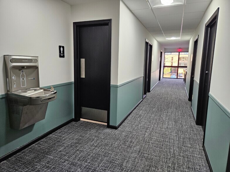 More Photos Of 1200 Chambers Rd, Columbus Office For Lease