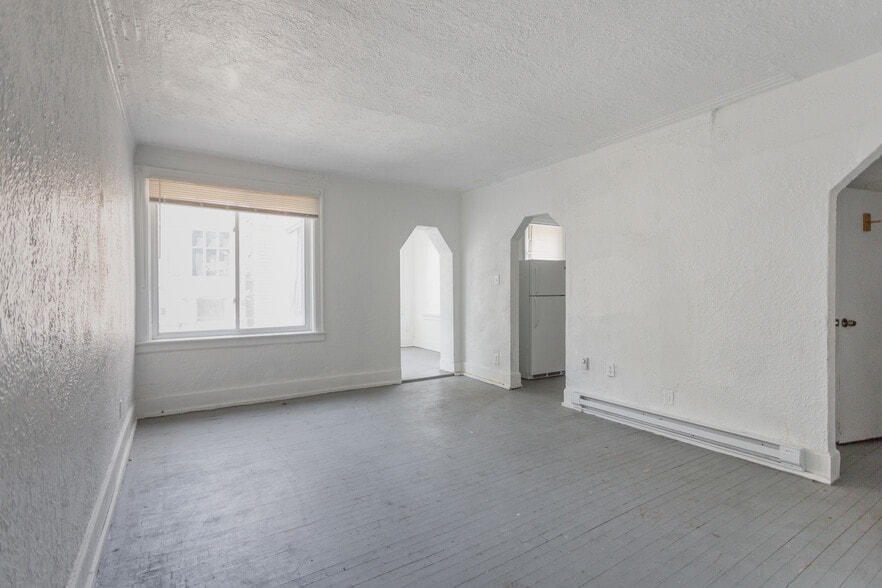 More Photos Of 3017-3029 W Buena Vista St, Detroit Apartments For Sale