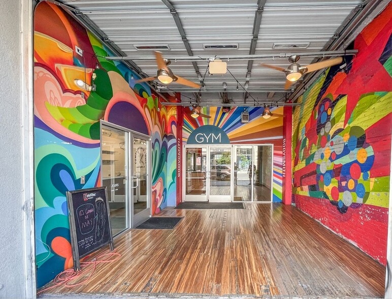 More Photos Of 1626-1630 14th St NW, Washington Storefront Retail Office For Lease