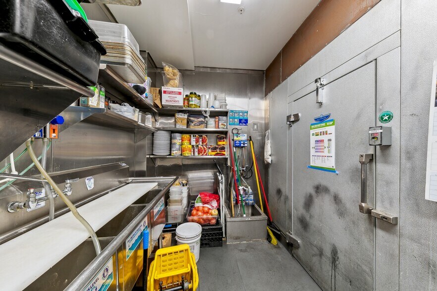 More Photos Of 3115 Harrison Ave, South Lake Tahoe Restaurant For Sale