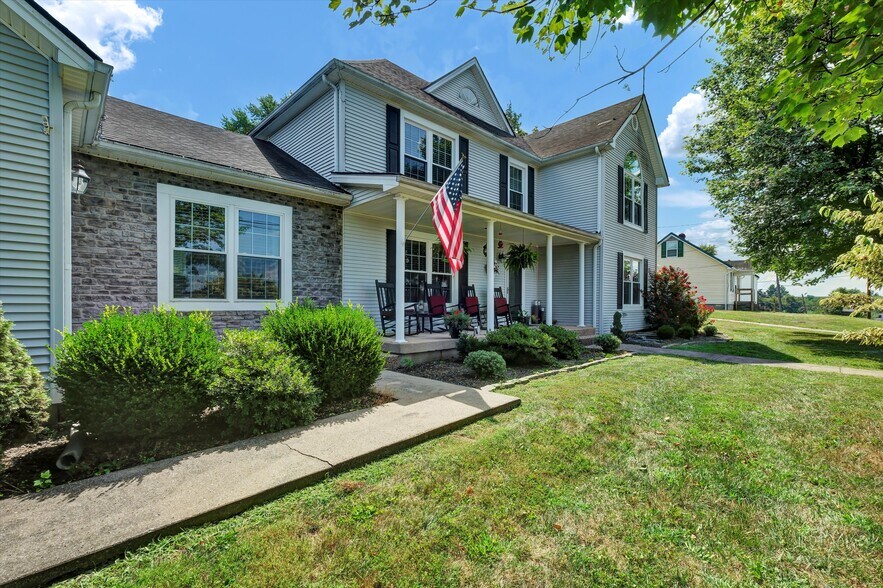 More Photos Of 110 Holy Cross Rd, Loretto Hospitality For Sale