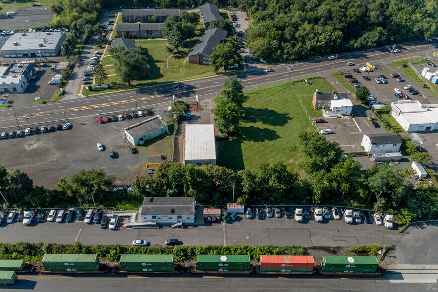 More Photos Of 329 Lincoln Hwy, Fairless Hills Warehouse For Sale