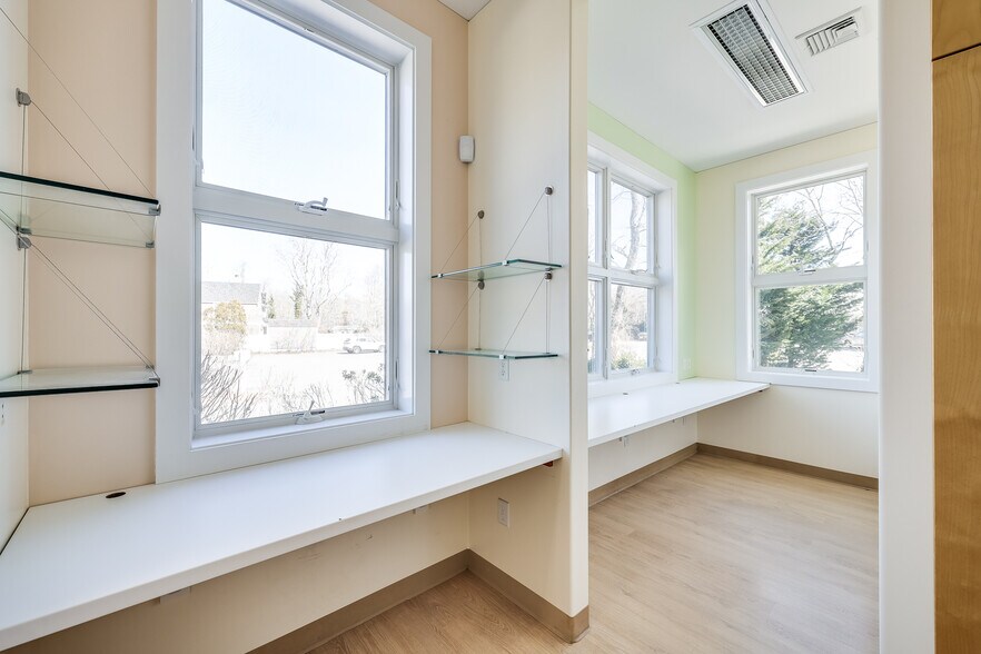 More Photos Of 204 Main St, Orleans Medical For Sale