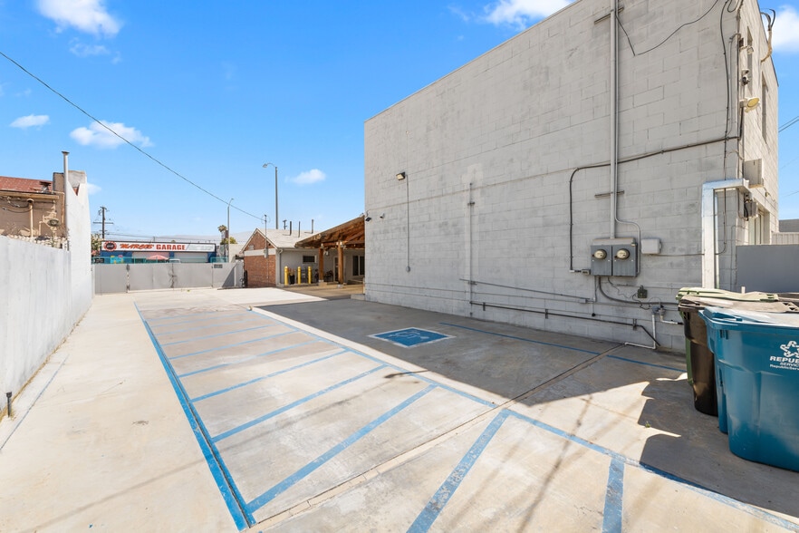 More Photos Of 2880-2880 1/2 W Valley Blvd, Alhambra Office Residential For Sale