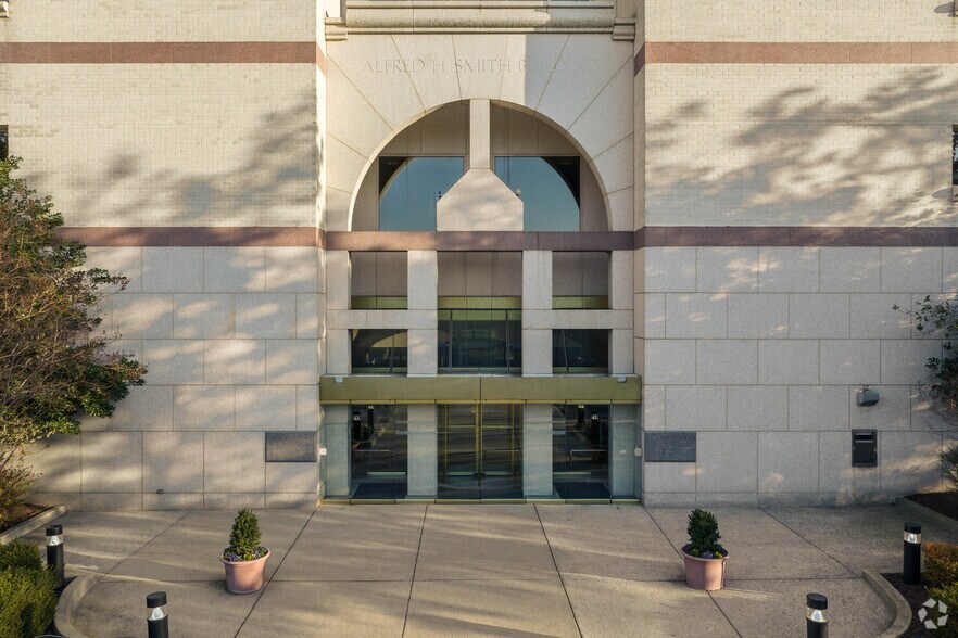 More Photos Of 14401 Sweitzer Ln, Laurel Office For Lease