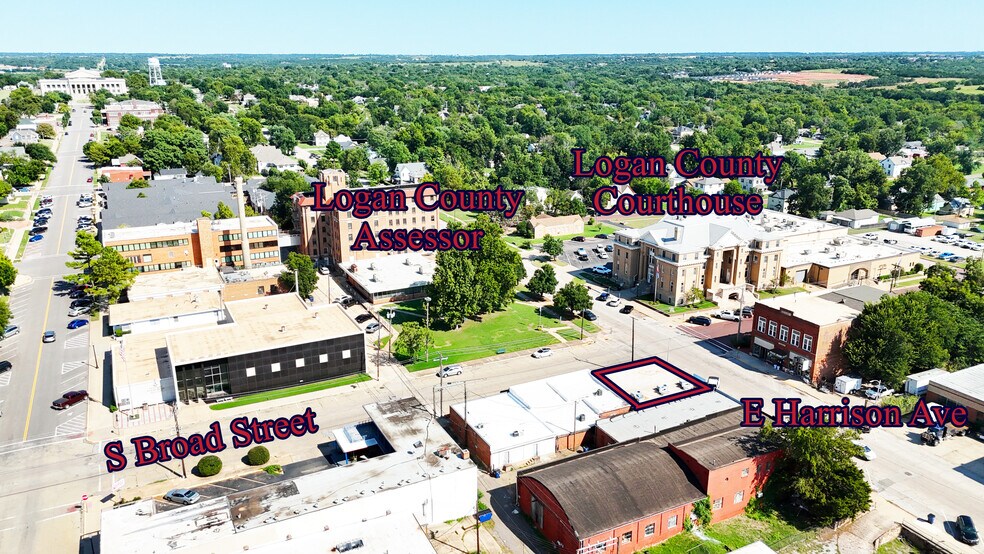 More Photos Of 127 S Broad St, Guthrie Office For Sale