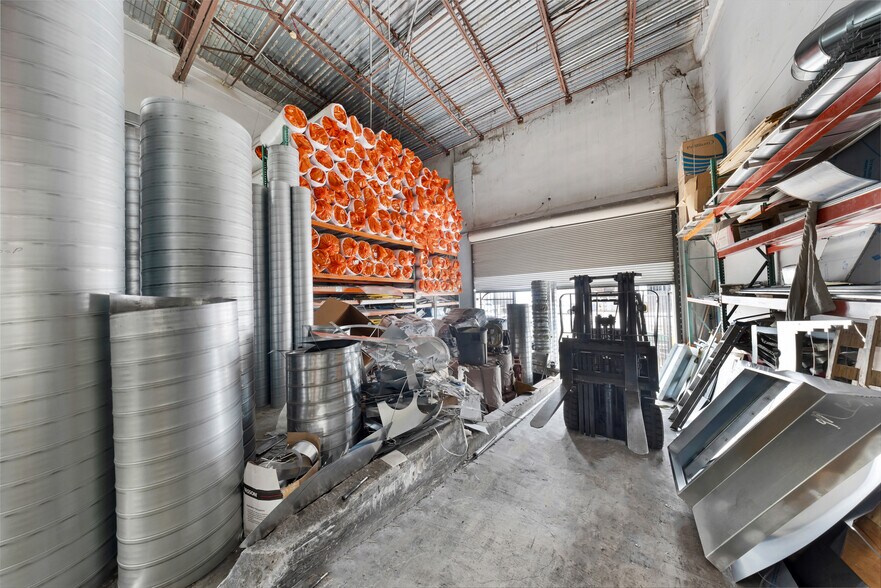 More Photos Of 7620 NW 25th St, Miami Distribution For Sale