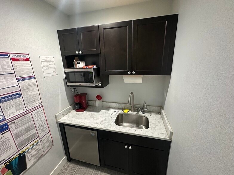 More Photos Of 982 Douglas Ave, Altamonte Springs Medical For Sale