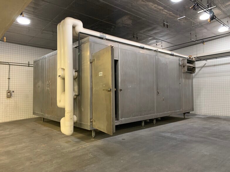 More Photos Of 1641 N 8th St, Colton Food Processing For Lease