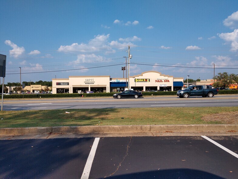 More Photos Of 1950-1994 Mt Zion Rd, Morrow Unknown For Lease