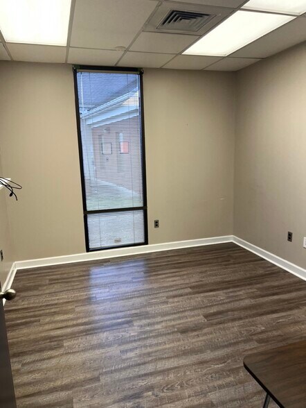 More Photos Of 4250 Lomac St, Montgomery Medical For Lease