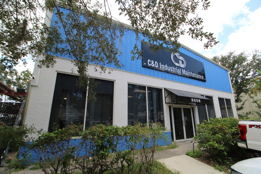 Primary Photo Of 2208 58th Ave E, Bradenton Industrial For Sale