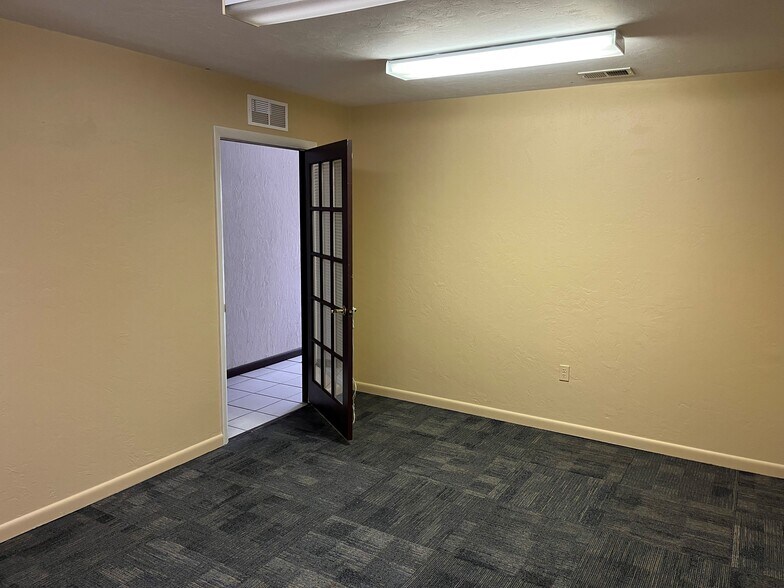 More Photos Of 7378 Sunrise Blvd, Keystone Heights Self Storage For Lease