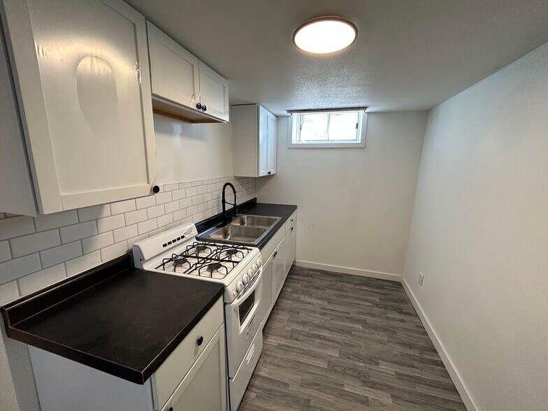 More Photos Of 1118 W 8th St, Sioux Falls Multifamily For Sale
