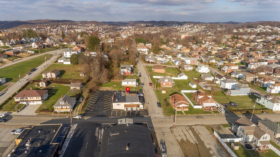 More Photos Of 201 Baughman Ave, Jeannette Restaurant For Sale