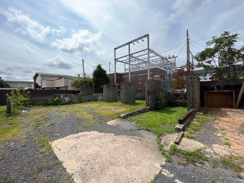 More Photos Of 152 S Main St, Ambler Warehouse For Sale