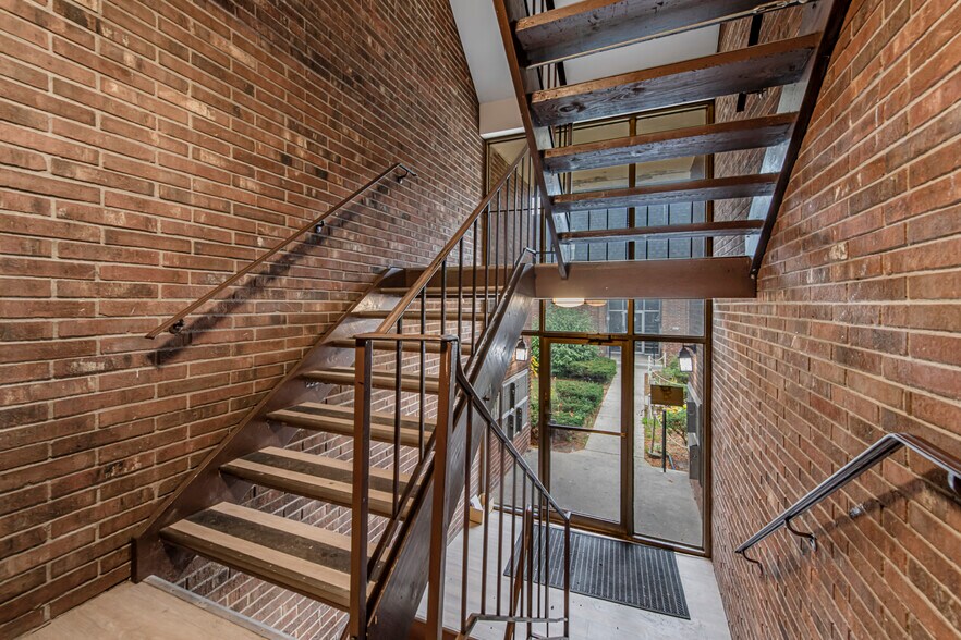 More Photos Of 23740 Fenkell St, Detroit Apartments For Sale