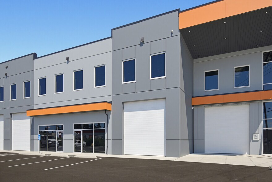 More Photos Of 2195 Peardonville Rd, Abbotsford Warehouse For Lease