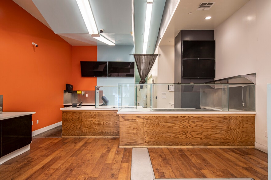 More Photos Of 580 N Atlantic Blvd, Monterey Park Apartments For Lease