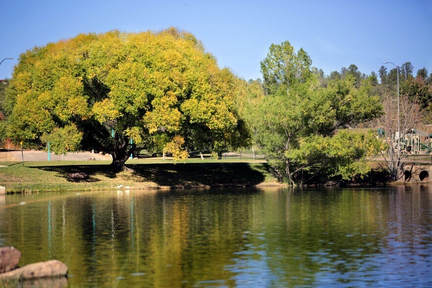 More Photos Of 404 W Main St, Payson Rehabilitation Center For Sale