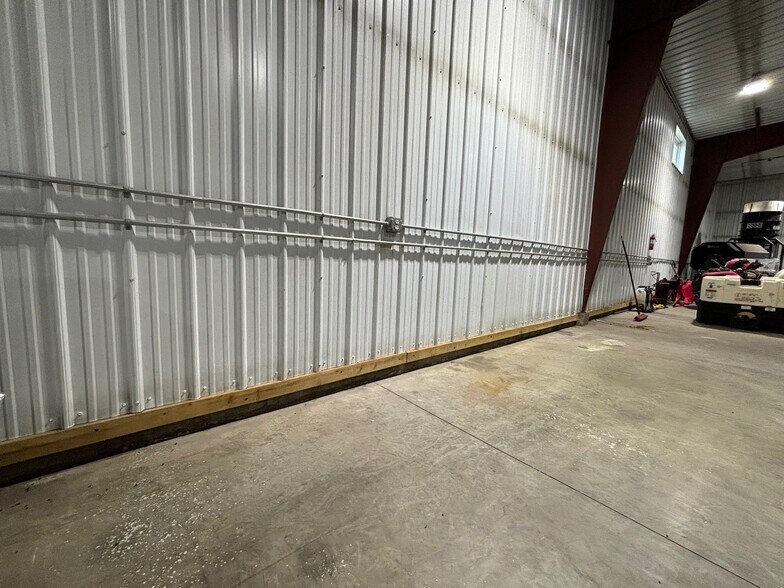 More Photos Of 6220 E Highway 2, Minot Service For Lease