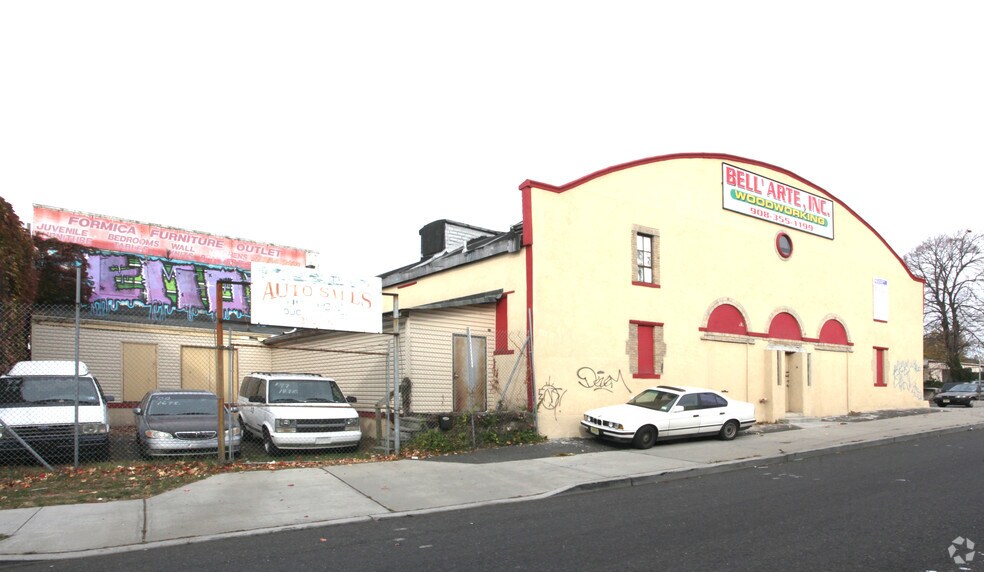 More Photos Of 10-24 W Mravlag Pl, Elizabeth Warehouse For Sale