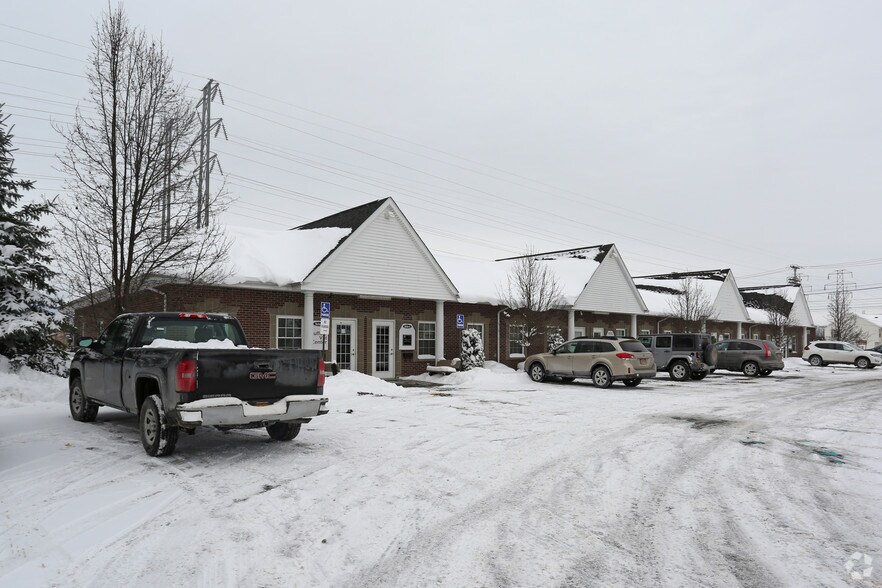 More Photos Of 2372 Sweet Home Rd, Amherst Office For Sale