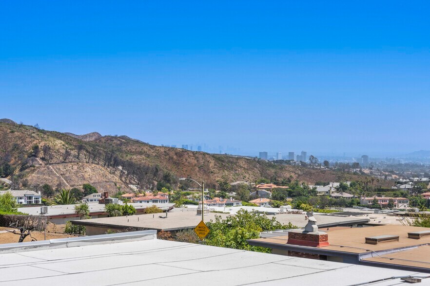 More Photos Of 16647 Charmel Ln, Pacific Palisades Land For Sale