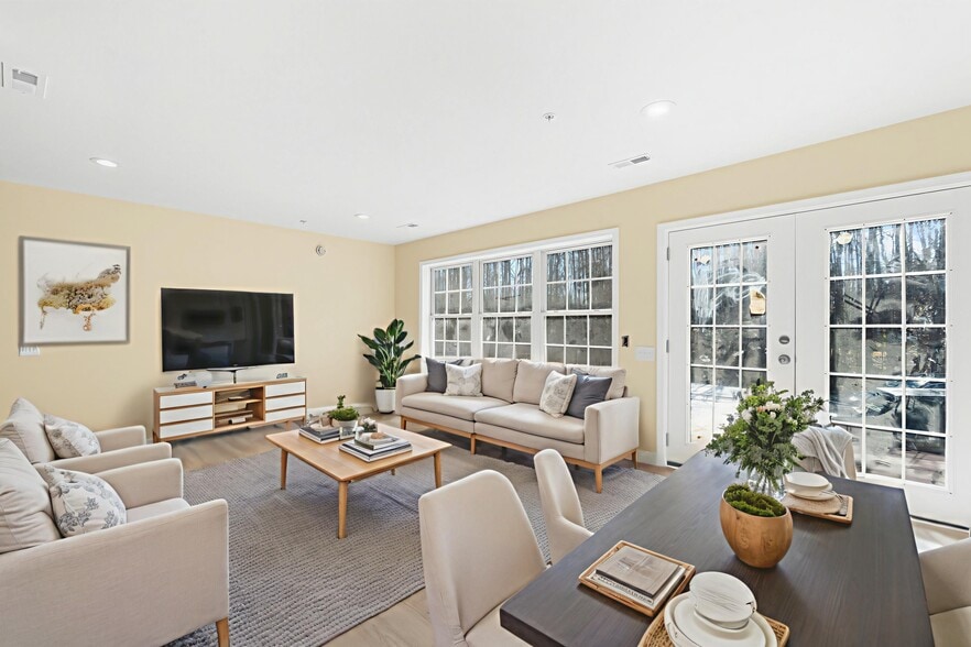 More Photos Of 1349 Yorktown Rd, Annapolis Assisted Living For Sale