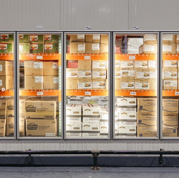 More Photos Of 9213 183rd St, Hollis Warehouse For Lease