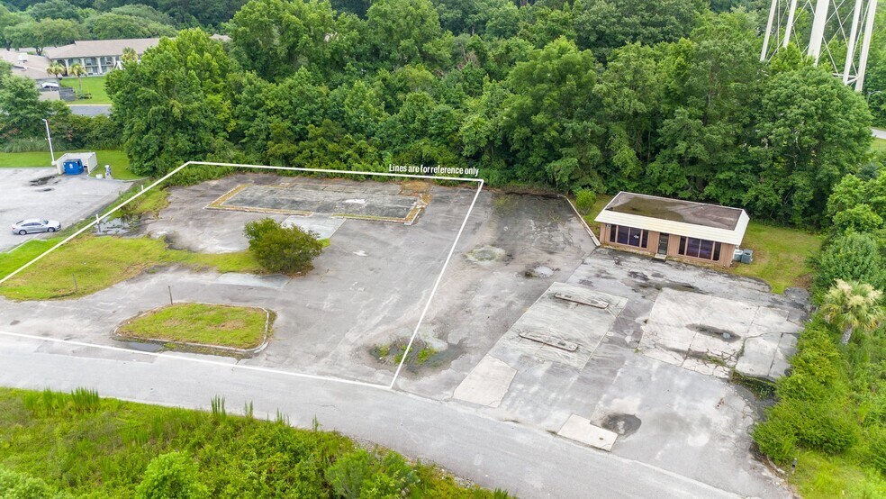 More Photos Of 61 Charles Frazier Cir, Yemassee General Retail For Sale