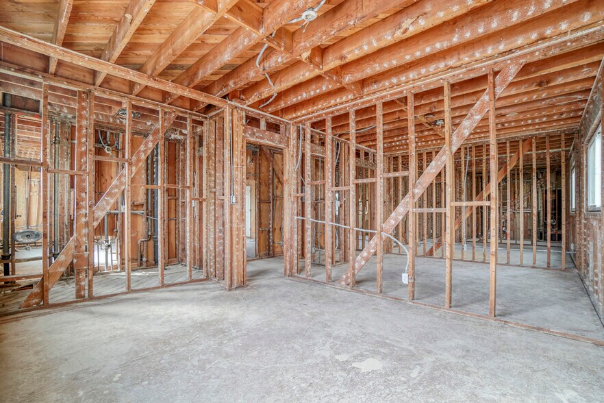 More Photos Of 16 38th Pl, Long Beach Apartments For Sale
