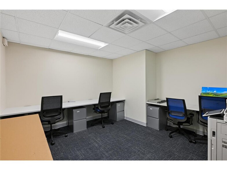 More Photos Of 700 Highway 55 E, Buffalo Office For Sale