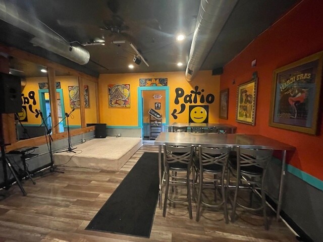 More Photos Of 1731 S 7th St, Saint Louis Restaurant For Sale