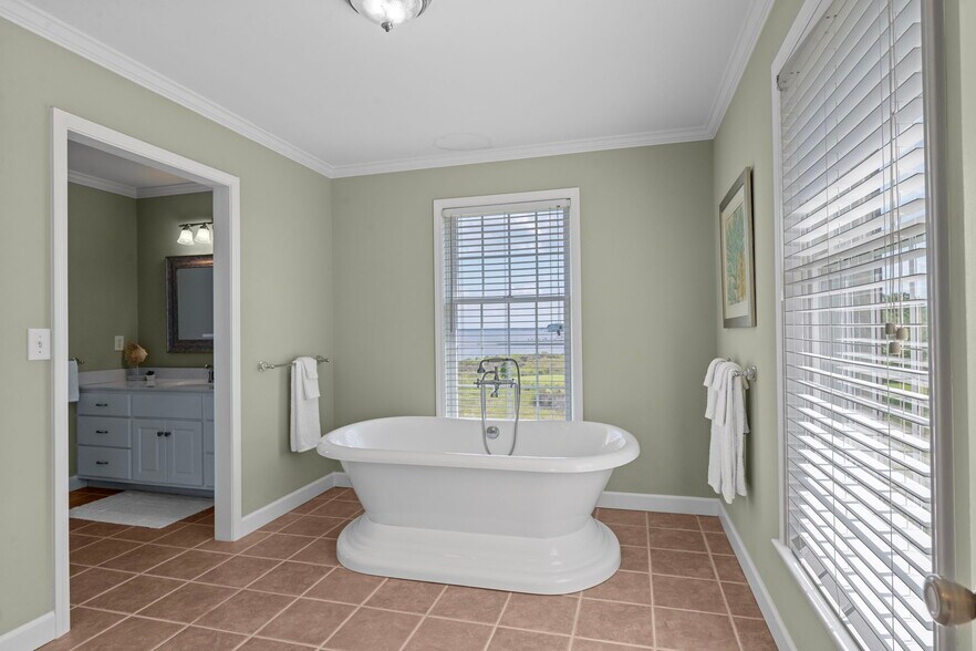 More Photos Of 220 Pungo Shores, Belhaven Lodge Meeting Hall For Sale