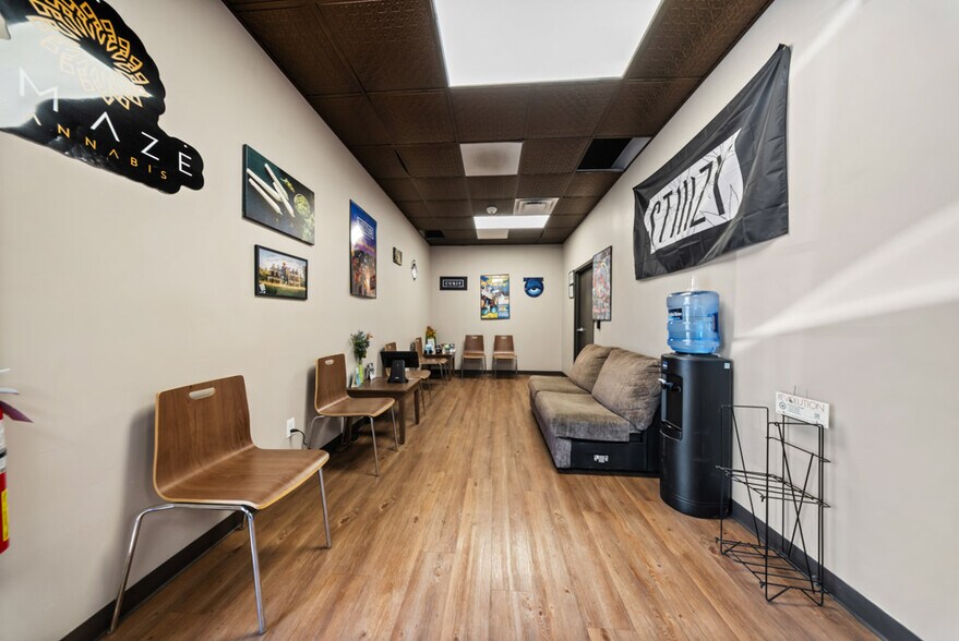 More Photos Of 1812 S Business 54, Eldon Bank For Sale