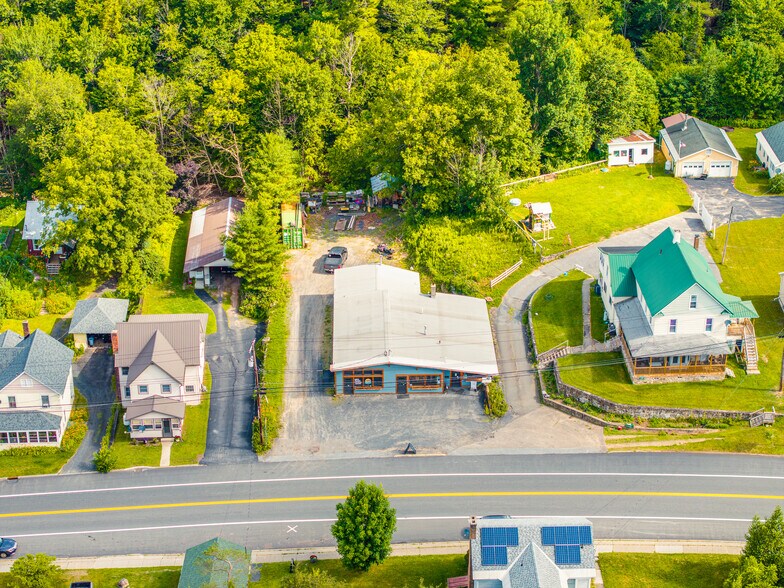 More Photos Of 8572 Newcomb rd, Long Lake Flex For Sale