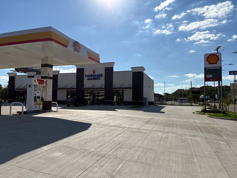 More Photos Of 1815 US-45 byp, Jackson General Retail For Lease