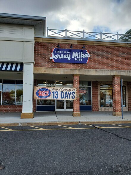 More Photos Of Route 206 @ Old Gladstone Rd, Chester Unknown For Lease